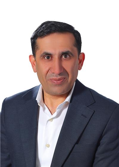 حكم منصور ظاهر المعادات